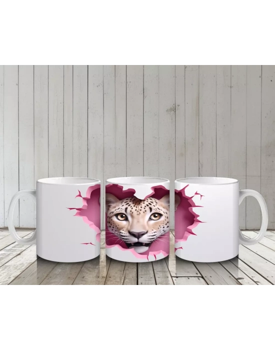 Pembe Kalpli Fon Üzerinde Aslan Yavrusu – Baskılı Kahve Kupası