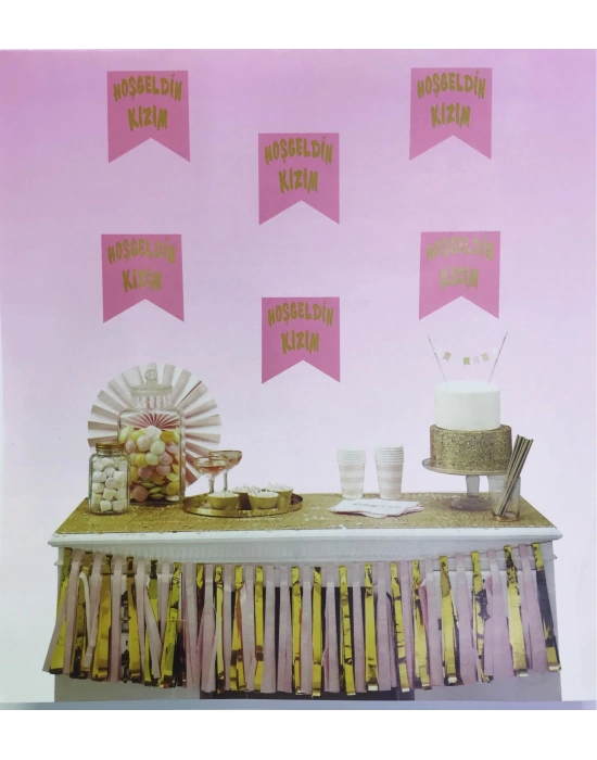 Pembe Üzeri Altın Hoşgeldin Kızım Flama Süs