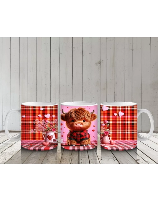 Perde Önünde Papatyalı Aşık Boğa – Baskılı Kahve Kupası