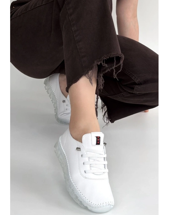 Jiten Beyaz Deri Bağcıklı Spor Ayakkabı