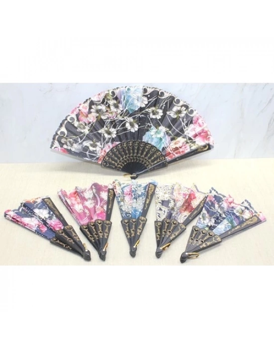 Plastik Çiçek Desenli Yelpaze