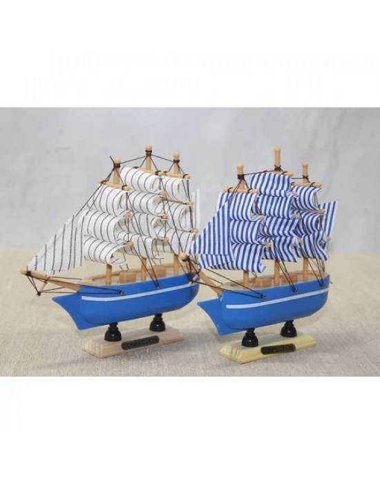 Plastik Gemi Model 2