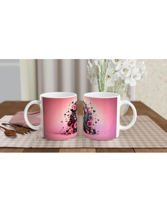 Q Harfi Renkli Desenli Kupa Bardak