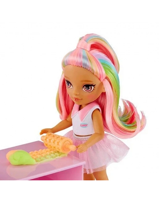 Rainbow High Littles Kandy’nin Tatlı Dükkanı Seti