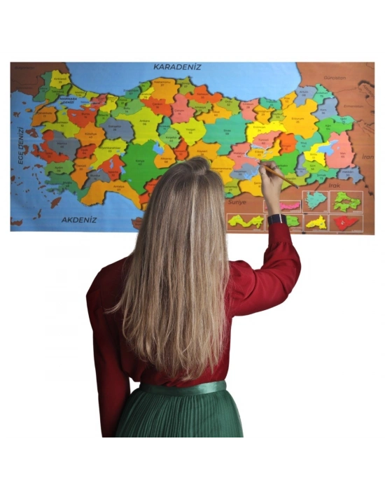 ®  Renkli Türkiye Haritası Manyetik Yapıştırıcı Gerektirmeyen Duvar Stickerı 118 CM * 56 CM