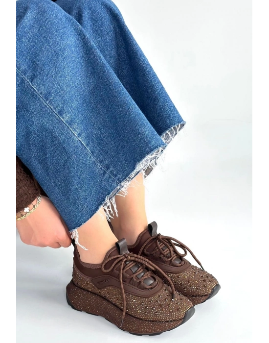 Rimay Kahverengi Cilt Boncuk İşlemeli Spor Ayakkabı