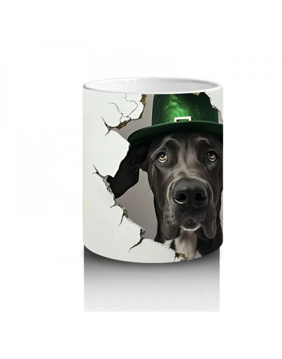 Şapkalı Siyah Köpek ve Yonca Deseni – Baskılı Kahve Kupası