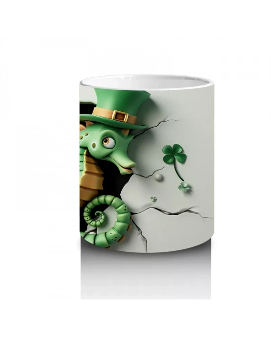 Şapkalı Yeşil Timsah ve Yonca Yaprakları – Baskılı Kahve Kupası