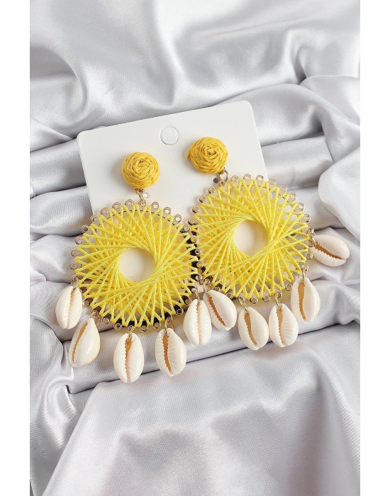 ® Sarı Hasır Örgü Sarmal Model Sallantılı Deniz Kabuğu Detaylı Gold Renk Kadın Küpe