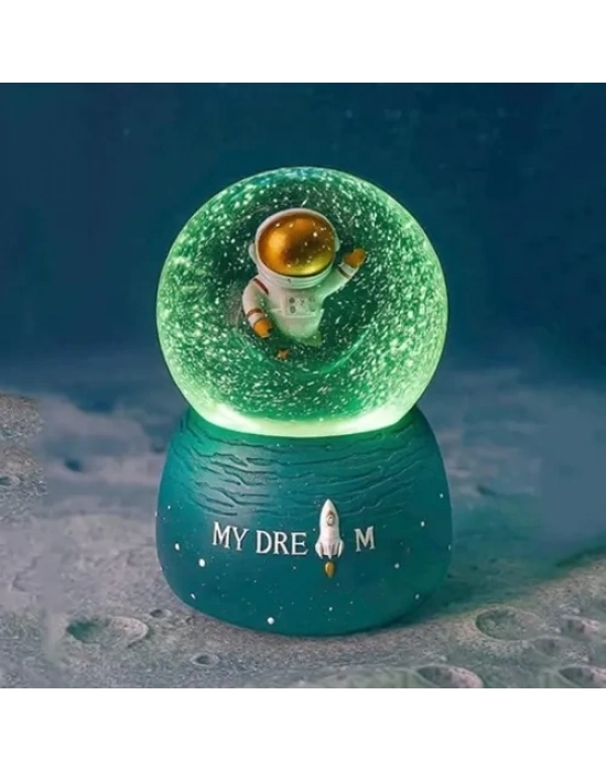 Sevimli Astronot Kar Küresi
