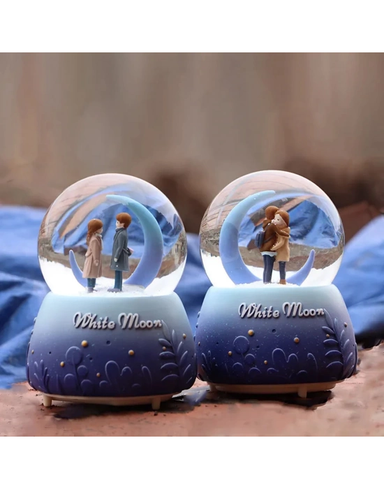 Sevimli Çift Pilli Işıklı Kar Küresi