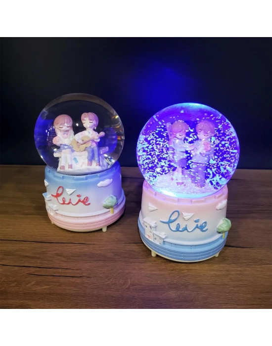 Sevimli Sevgililer Büyük Boy Kar Küresi