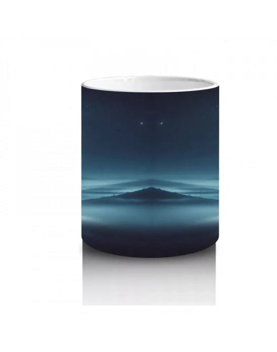 Sisli Deniz Üzerinde Hayalet Gemisi Figürlü Gotik Cadılar Bayramı Baskılı Kupa