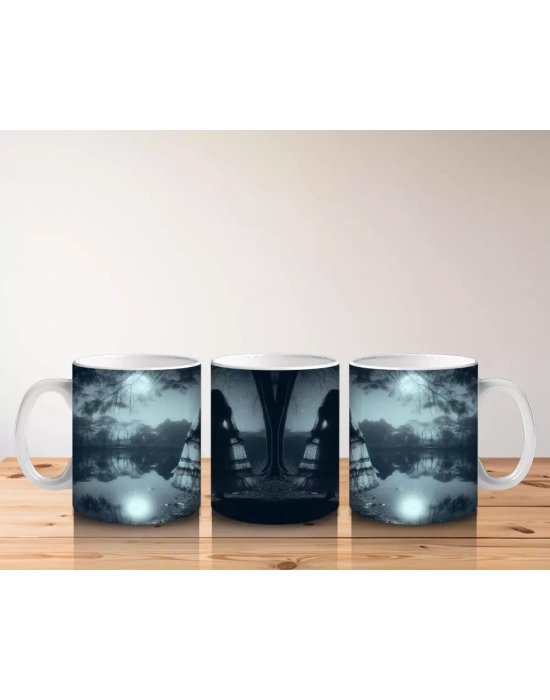 Sisli Gece ve Gotik Kule Silüetli Korku Temalı Cadılar Bayramı Baskılı Kupa