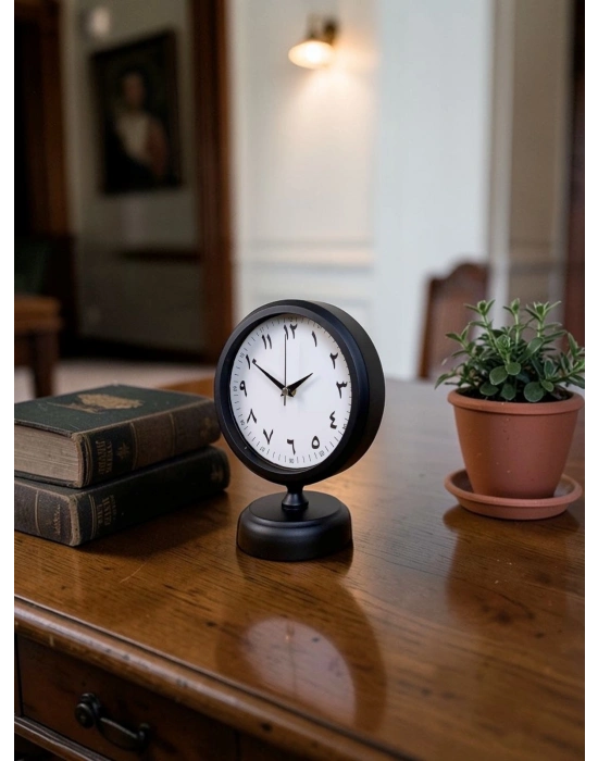 Siyah Arap Rakamlı 25 x 20 Cm Metal Masa Saati