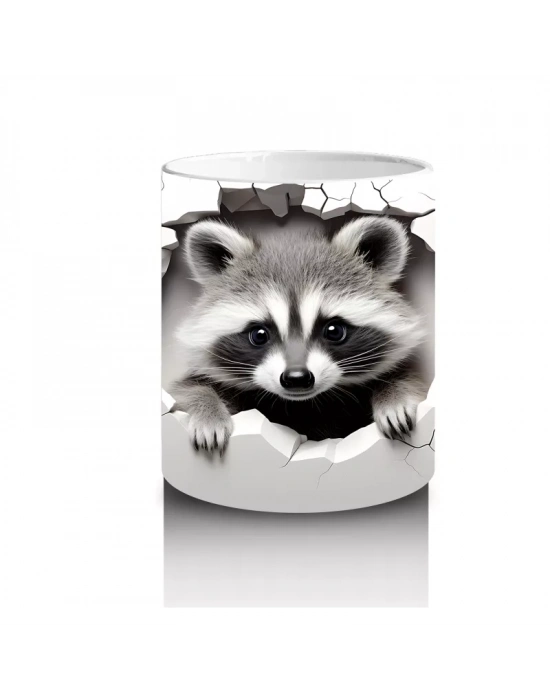 Siyah Beyaz Rakun Figürü Çatlak Duvar Temasıyla - Baskılı kahve kupası