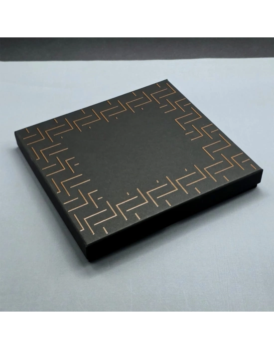 Siyah Gold Detaylı Termo Deri Defter Ve Metal Roller Kalem Hediye Seti