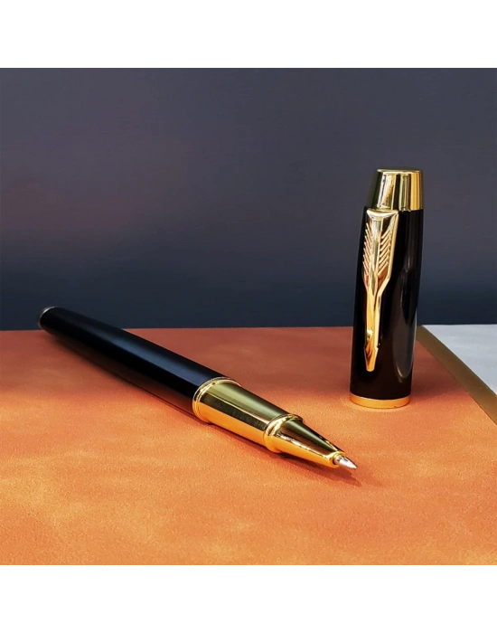 Siyah Gold Detaylı Termo Deri Defter Ve Metal Roller Kalem Hediye Seti