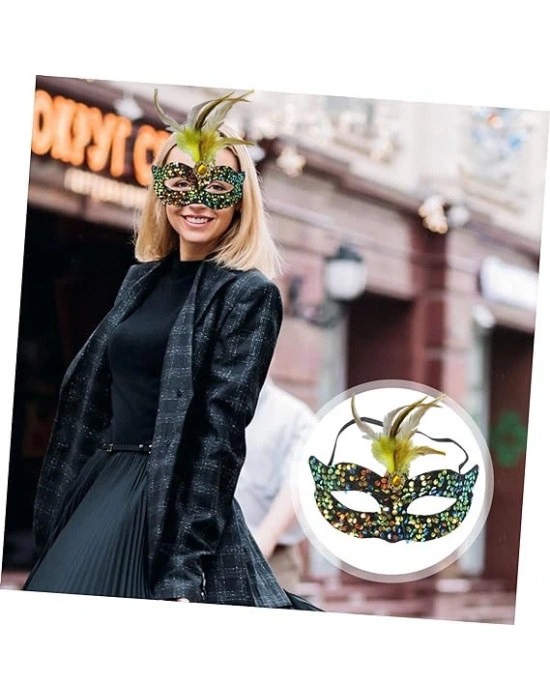 Siyah Kadife Üzeri Rengarenk Payetli Pullu Sarı Tüylü Sarı Taşlı Parti Maskesi 19x21 Cm