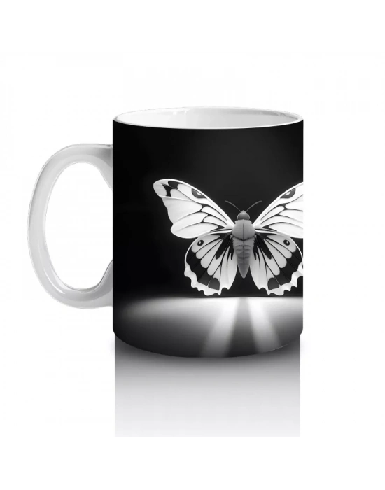 Siyah Zeminde Ayna Yansımalı Gümüş Kelebekler – Baskılı Kahve Kupası