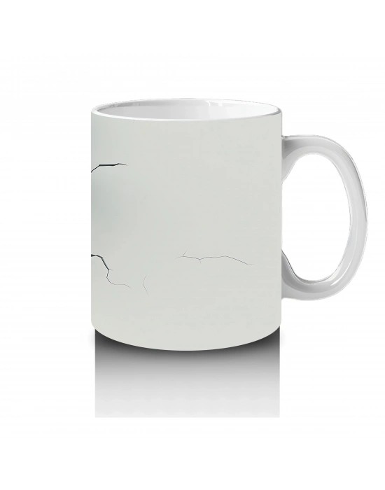 St. Patrick Şapkalı Çatlak Duvardan Bakan Dachshund – Baskılı Kahve Kupası