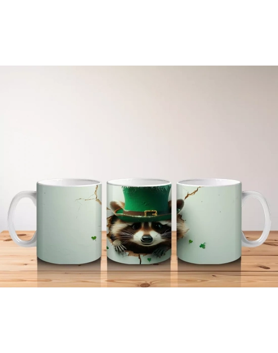 St. Patrick Şapkalı Tüylü Rakun – Baskılı Kahve Kupası