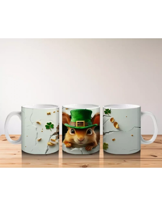St. Patrick Temalı Sincap Maskotu – Baskılı Kahve Kupası