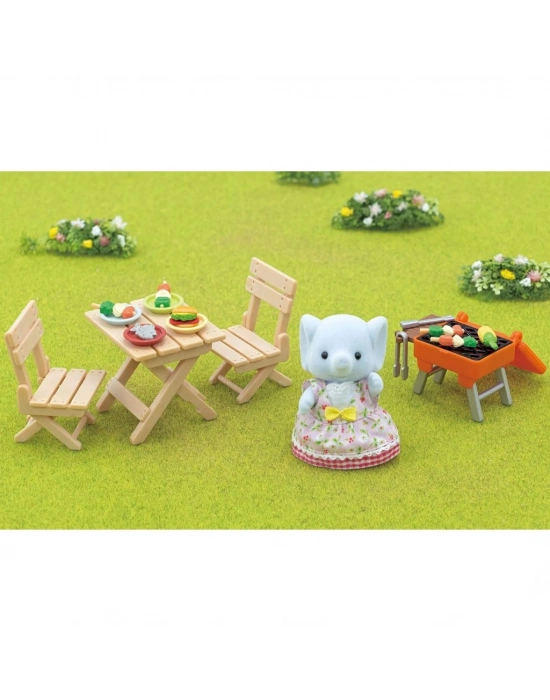 Sylvanian Families Barbekü Piknik Fil Kız 5640