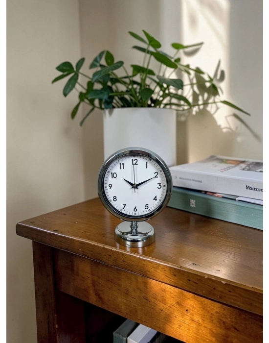 Touch 25 X 20 Cm Metal Krom Masa Saati