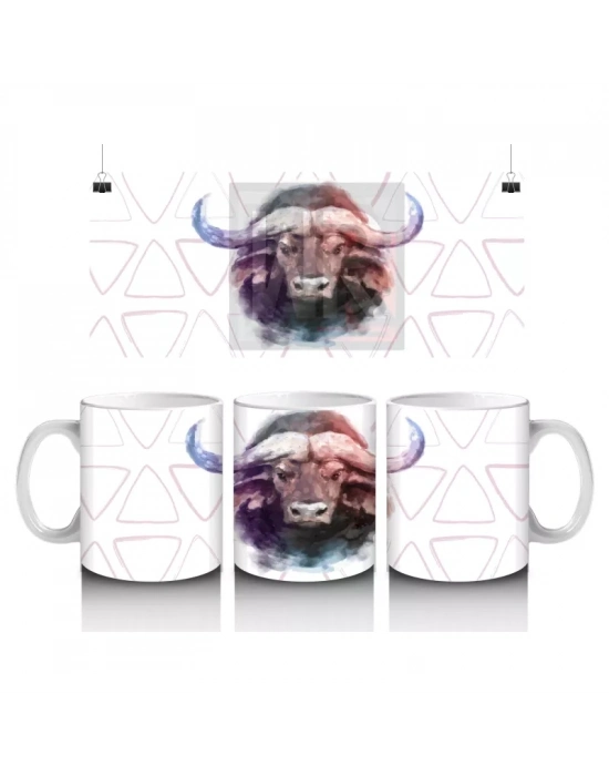 Üçgen Desenli Arka Planda Suluboya Tarzı Manda İllüstrasyonu - Baskılı kahve kupası