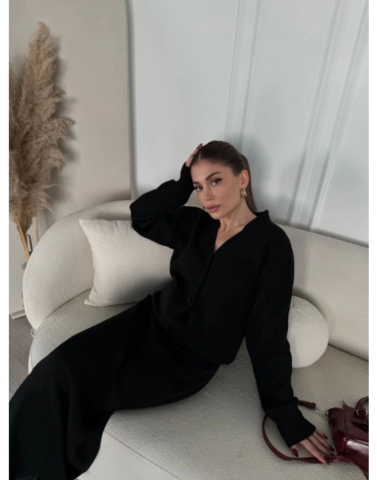 V Yaka 3 Düğmeli Hırka Takım Triko İkili Etekli - Siyah