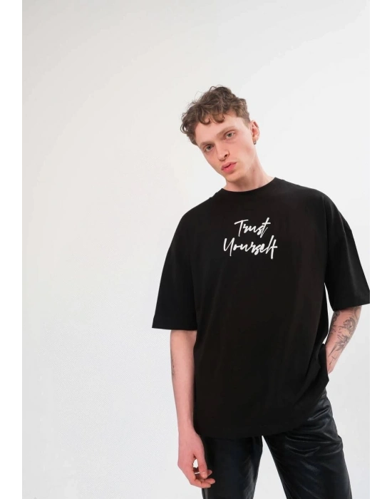 Bisiklet Yaka Baskılı Oversize T-Shirt - Siyah -