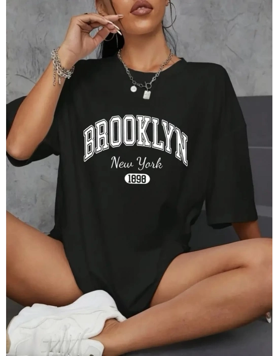 Brooklyn Harf Baskılı Düşük Omuzlu T-shirt, Rahat Kısa Kollu Bol T-shirt,   Giyim - Siyah -
