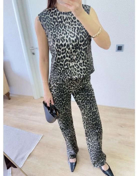 leopar desenli Düğmeli Bluzlu Pantolon İkili Takım -Leopar -
