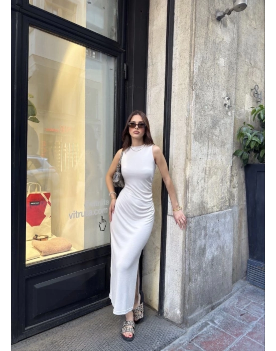 Osy Modal Yumuşak Dokulu Kumaş Bisiklet Yaka Sıfır Kolsuz Yırtmaçlı Uzun Elbise - Beyaz -