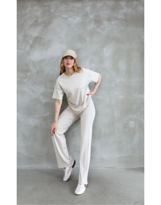 Osy Modal Yumuşak dokulu Kumaş Bisiklet Yaka Taş detaylı Kısa Kollu Takım - Kırık Beyaz -