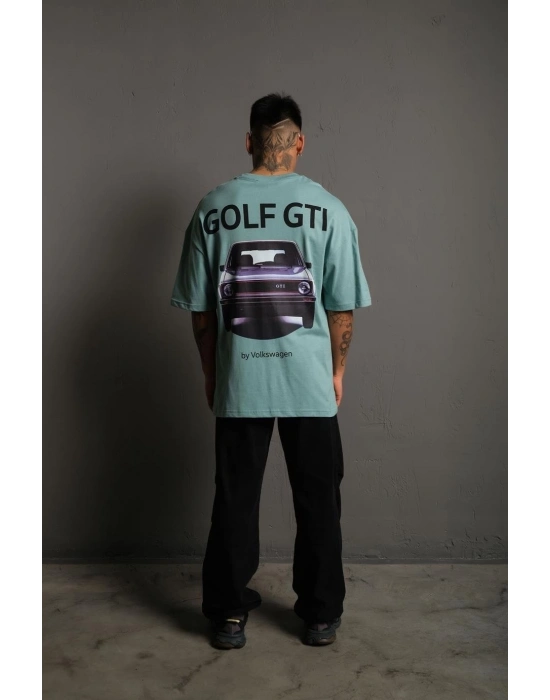 Oversize Baskılı Tişört – Golf GTI Retro Araba Desenli,-Mint Yeşili -