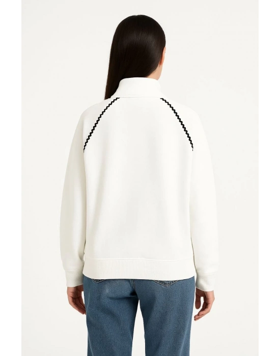 Oversize Dik Yaka Fermuarlı Sweatshirt - Zincir Nakışli Kanguru Cepli, - Beyaz -