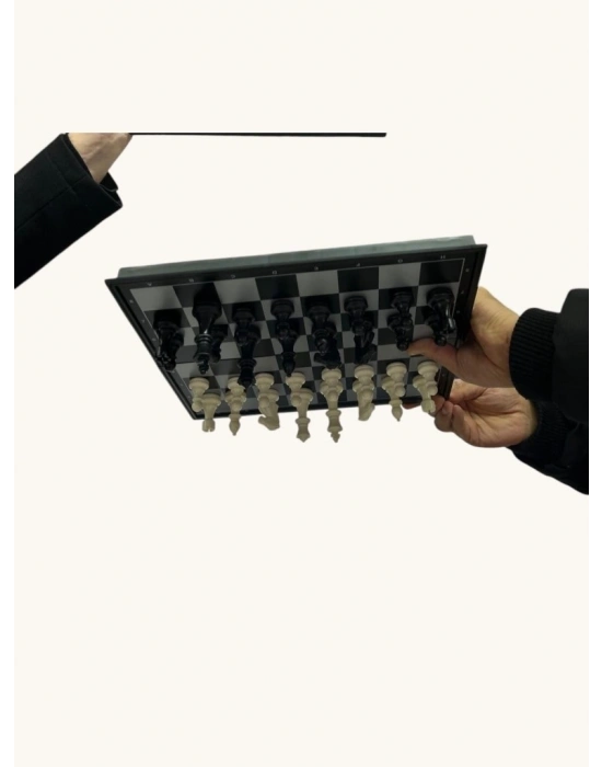 VRD10660 MIKNATISLI KATLANABİLİR SATRANÇ
