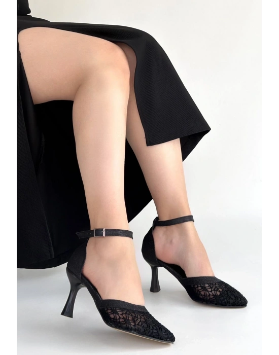 Weja Siyah Cilt Tül Detaylı Topuklu Ayakkabı