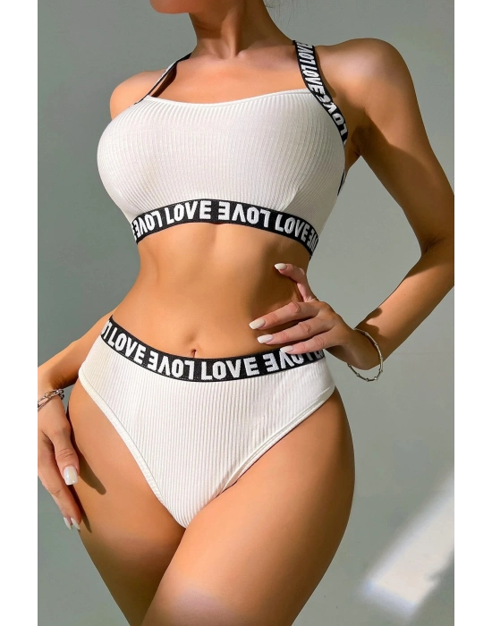 Kadın Beyaz Çapraz Sırt Ve Love Yazı Detaylı Iç Çamaşır Takımı