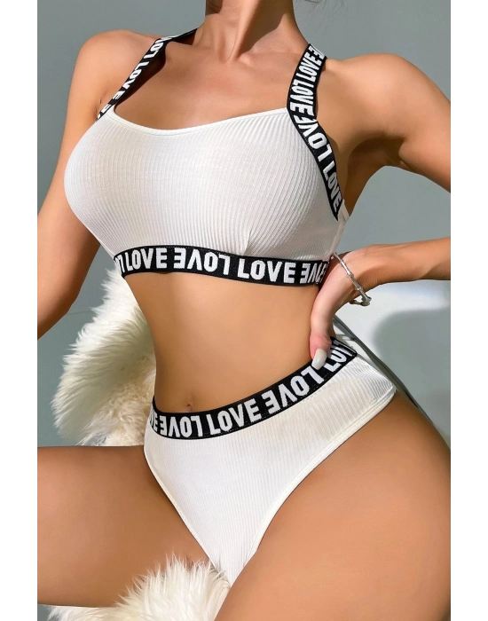 Kadın Beyaz Çapraz Sırt Ve Love Yazı Detaylı Iç Çamaşır Takımı