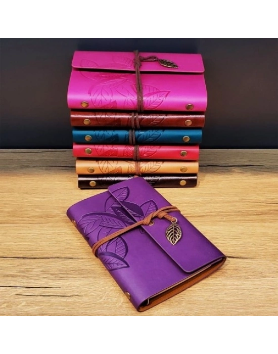 Yaprak Desenli Deri Defter