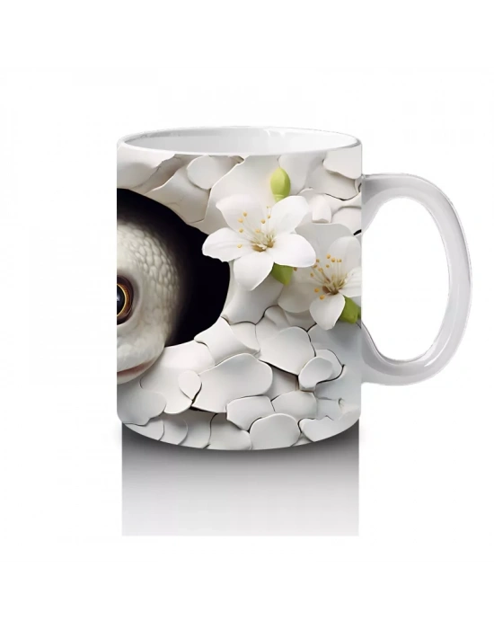 Yaprakların Arasında Meraklı Gözlü Yılan – Baskılı Kahve Kupası