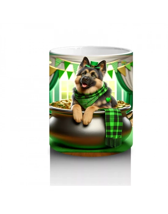 Yeşil Temalı Oda Dekorunda Saint Patrick’s Shepherd - Baskılı kahve kupası
