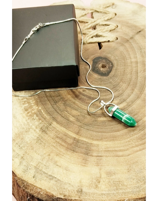 Yeşim Doğal Taşı Zincirli El Yapımı Tasarımlı Kolye Uç: 3,5 cm Zincir: 20 cm Kutulu
