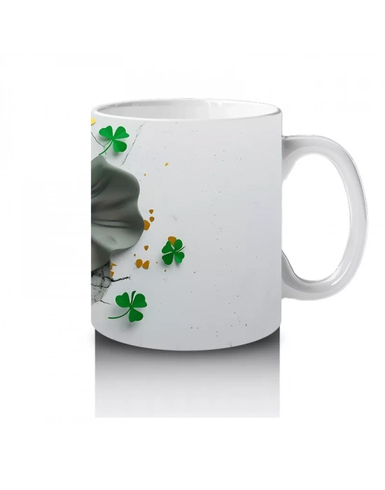 Yılbaşı Masasında Şapkalı Köpek – Baskılı Kahve Kupası