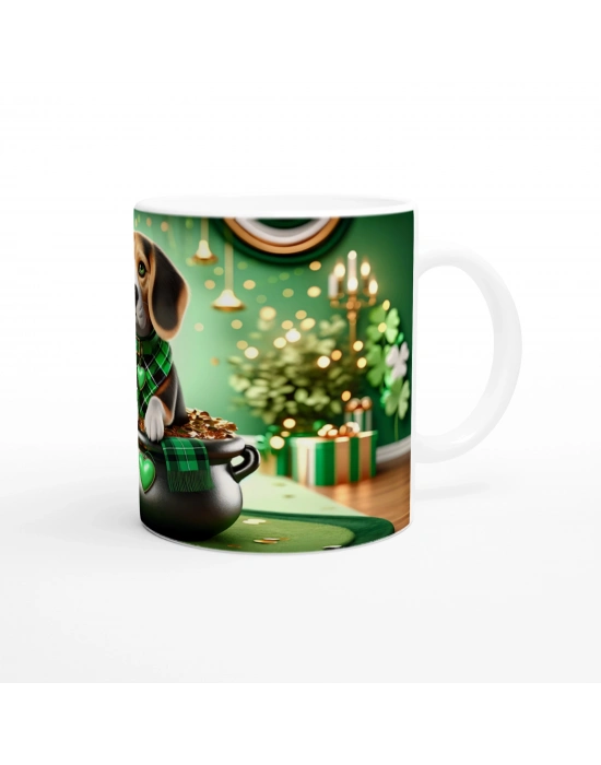 Yonca ve Altınlarla Bezenmiş Beagle Temalı Baskılı Kupa Bardak