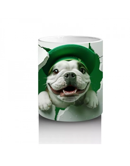 Yonca Yapraklarıyla Çevrili Sevimli Bulldog – Baskılı Kahve Kupası