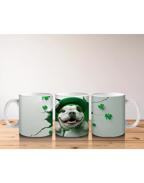 Yonca Yapraklarıyla Çevrili Sevimli Bulldog – Baskılı Kahve Kupası